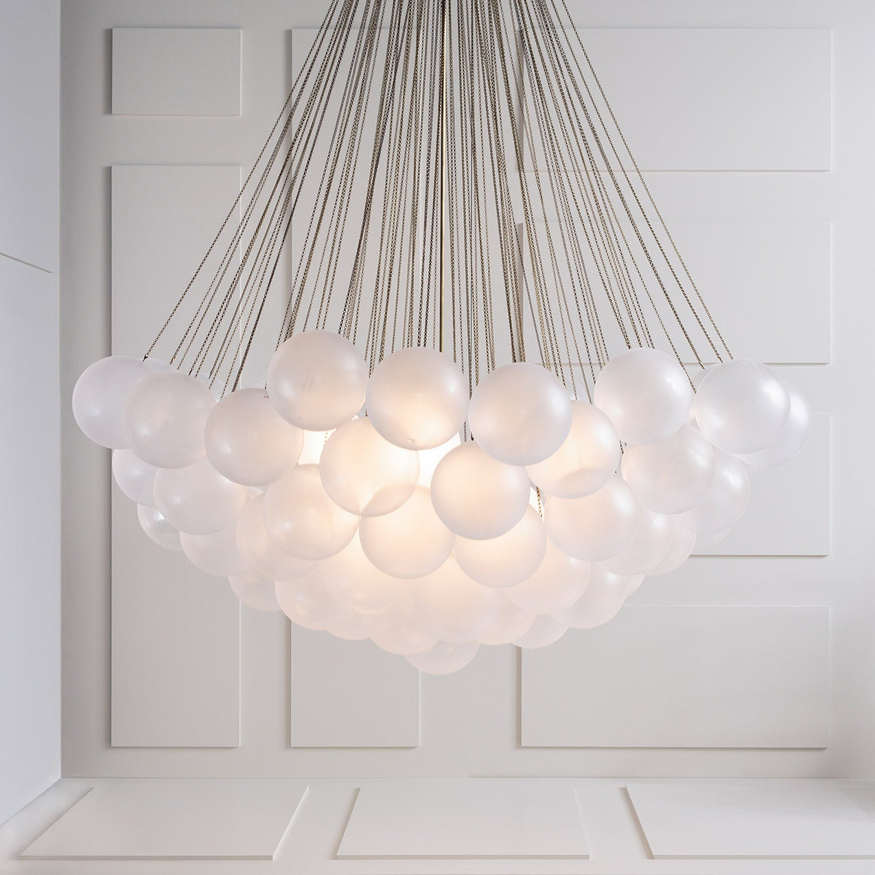 Pontos - Hand-Frosted Glass Bubble Chandelier