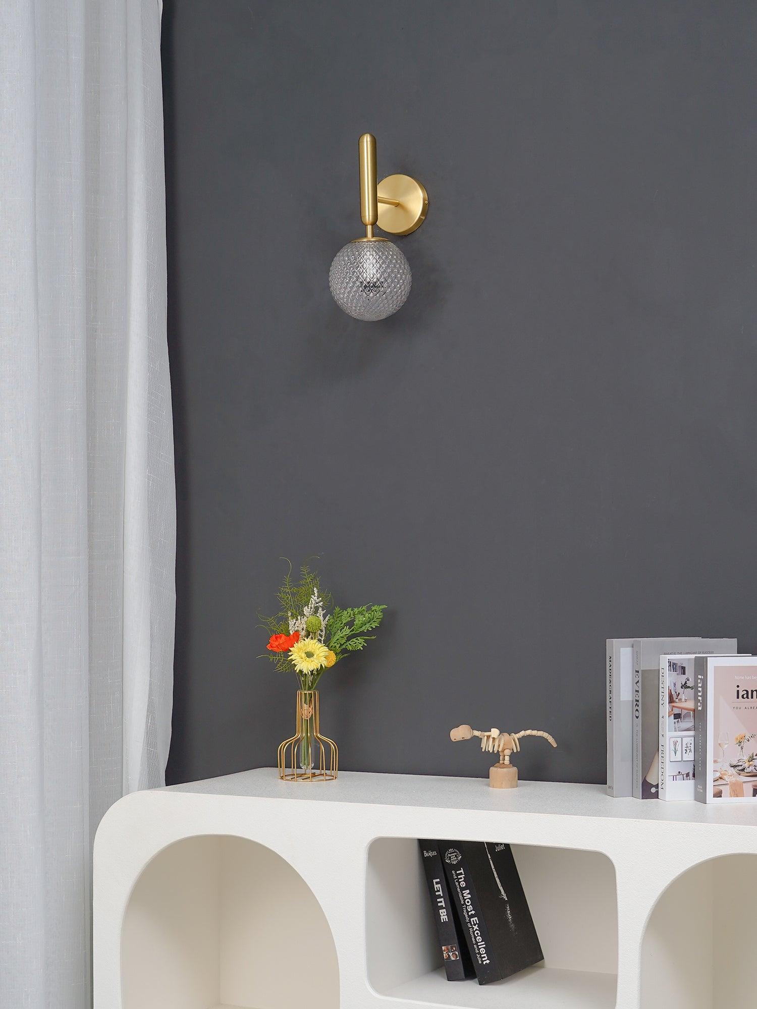 Ianassa - Blown Glass Wall Lamp