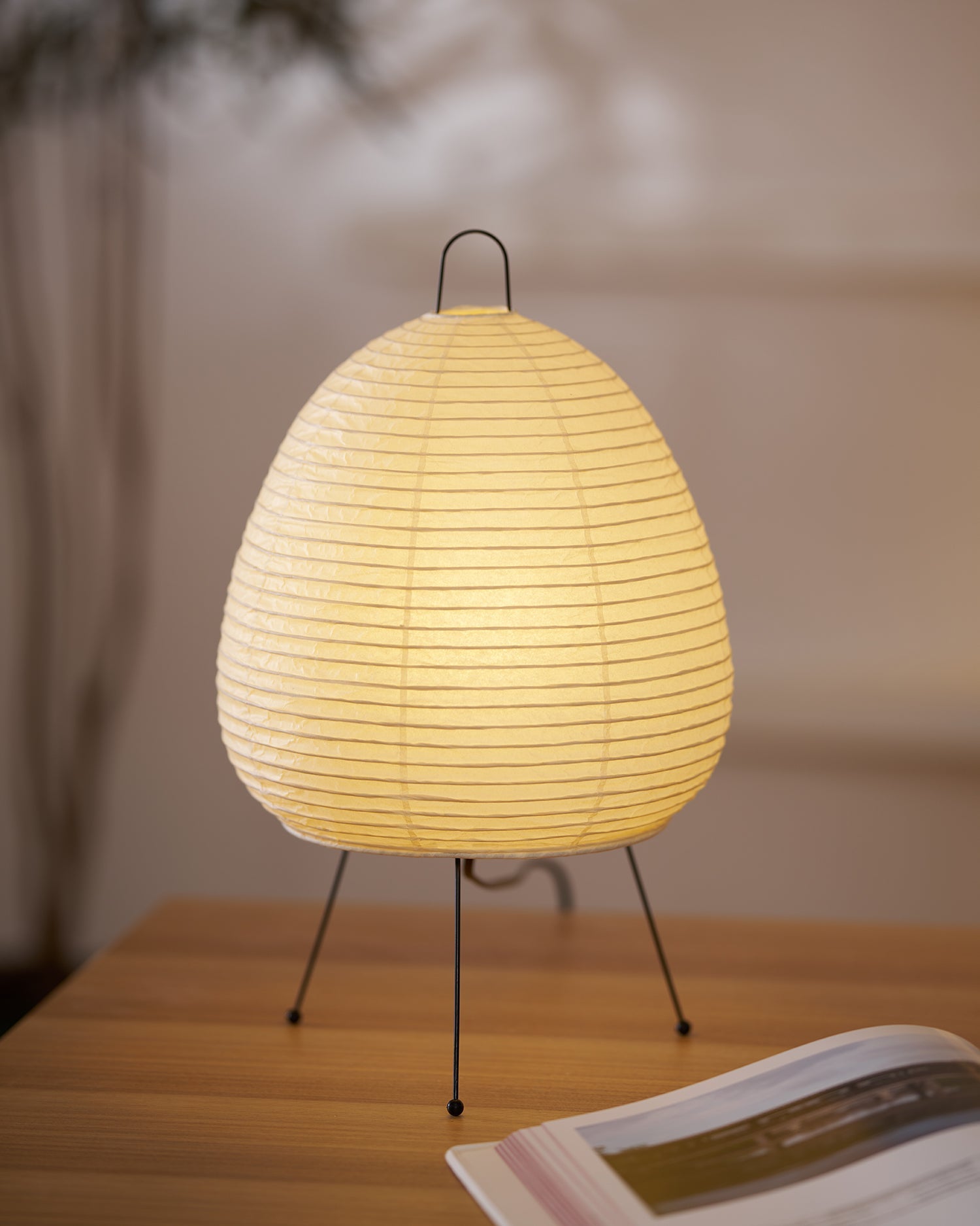 Leuke - Handmade Washi Paper Lantern Table Lamp