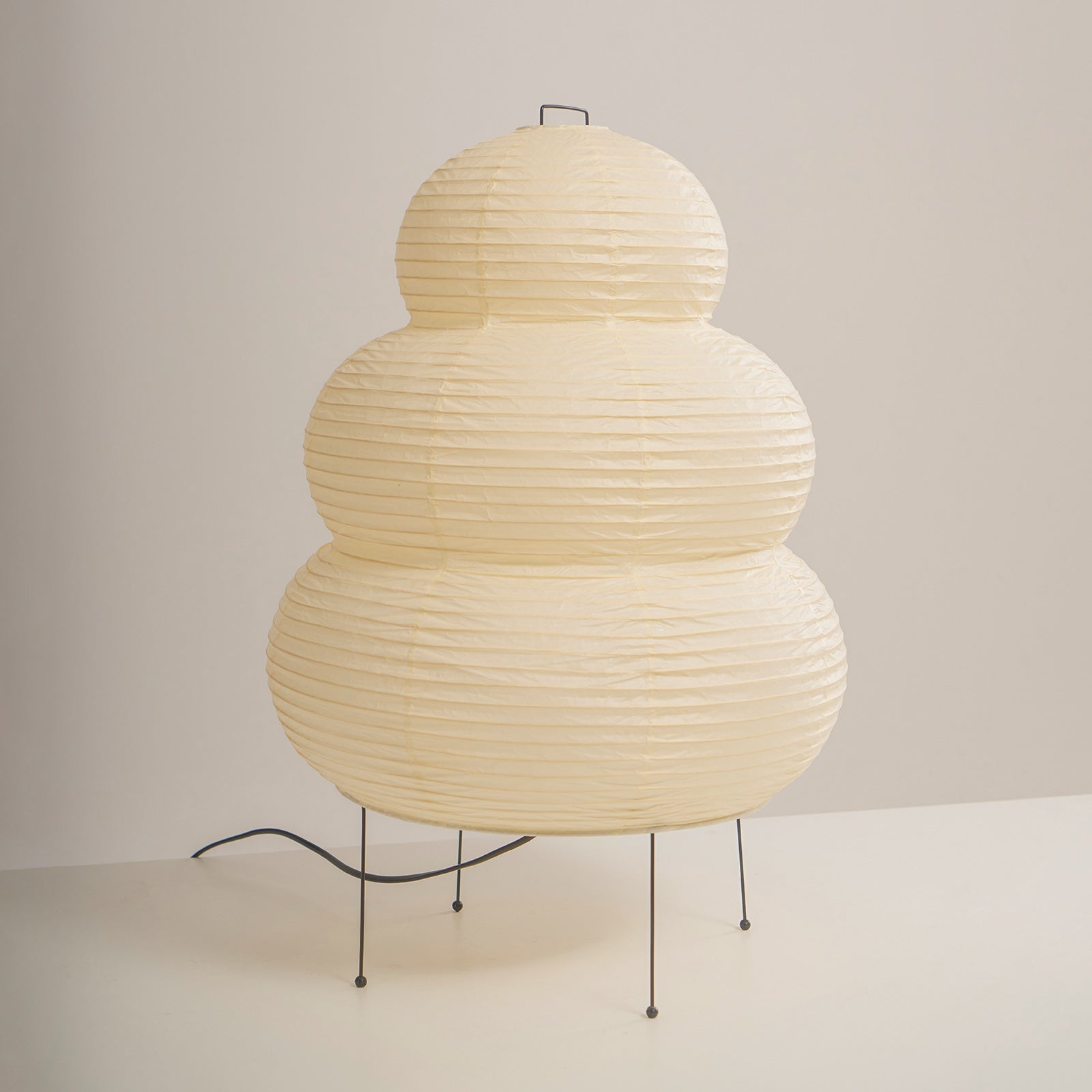 Leuke - Handmade Washi Paper Lantern Table Lamp