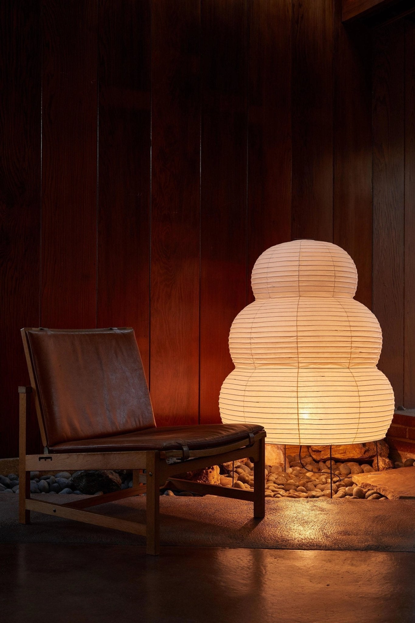Leuke - Handmade Washi Paper Lantern Table Lamp