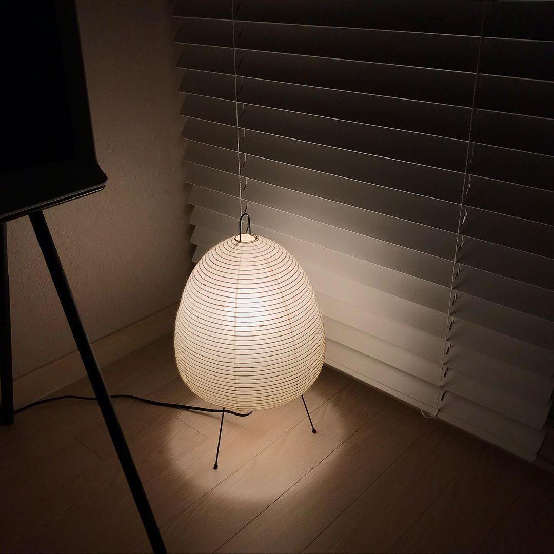 Leuke - Handmade Washi Paper Lantern Table Lamp