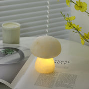 Alkmene - Alabaster Mushroom Table Lamp