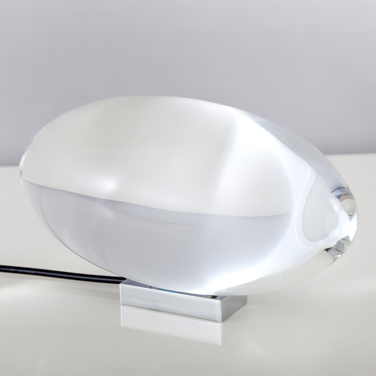 Lithea - Crystal Glass Oval Table Lamp