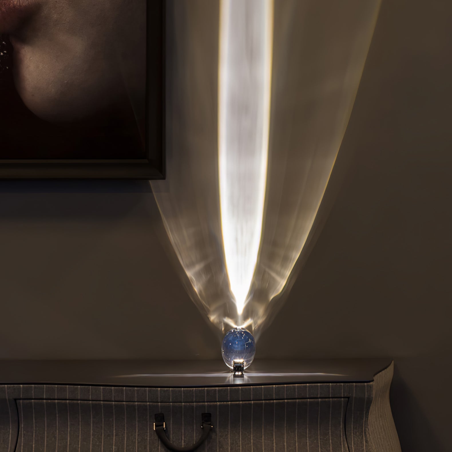Lithea - Crystal Glass Oval Table Lamp