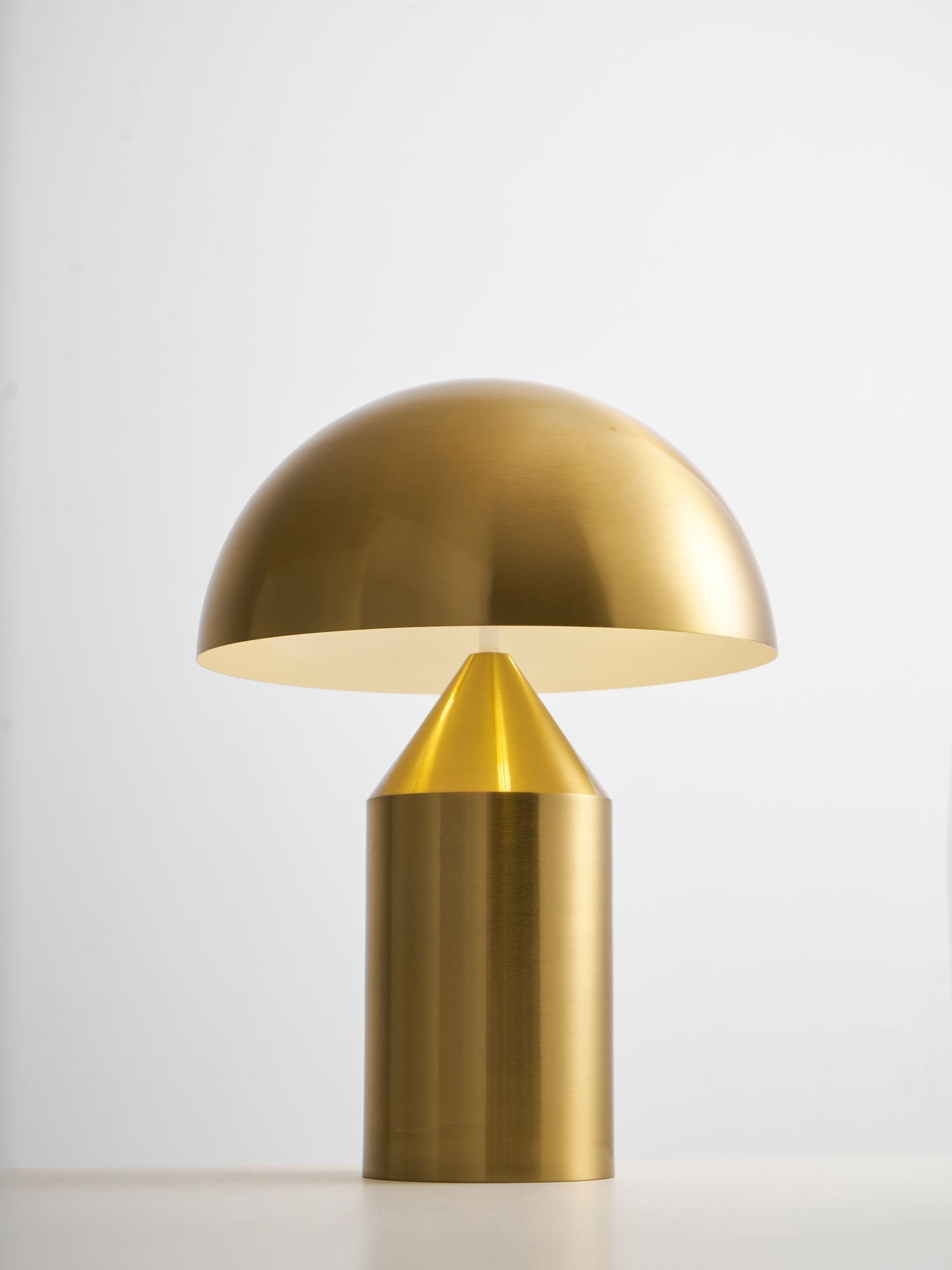 Metis - Geometric Metal Table Lamp