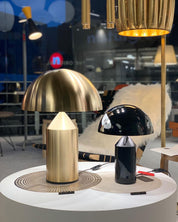 Metis - Geometric Metal Table Lamp