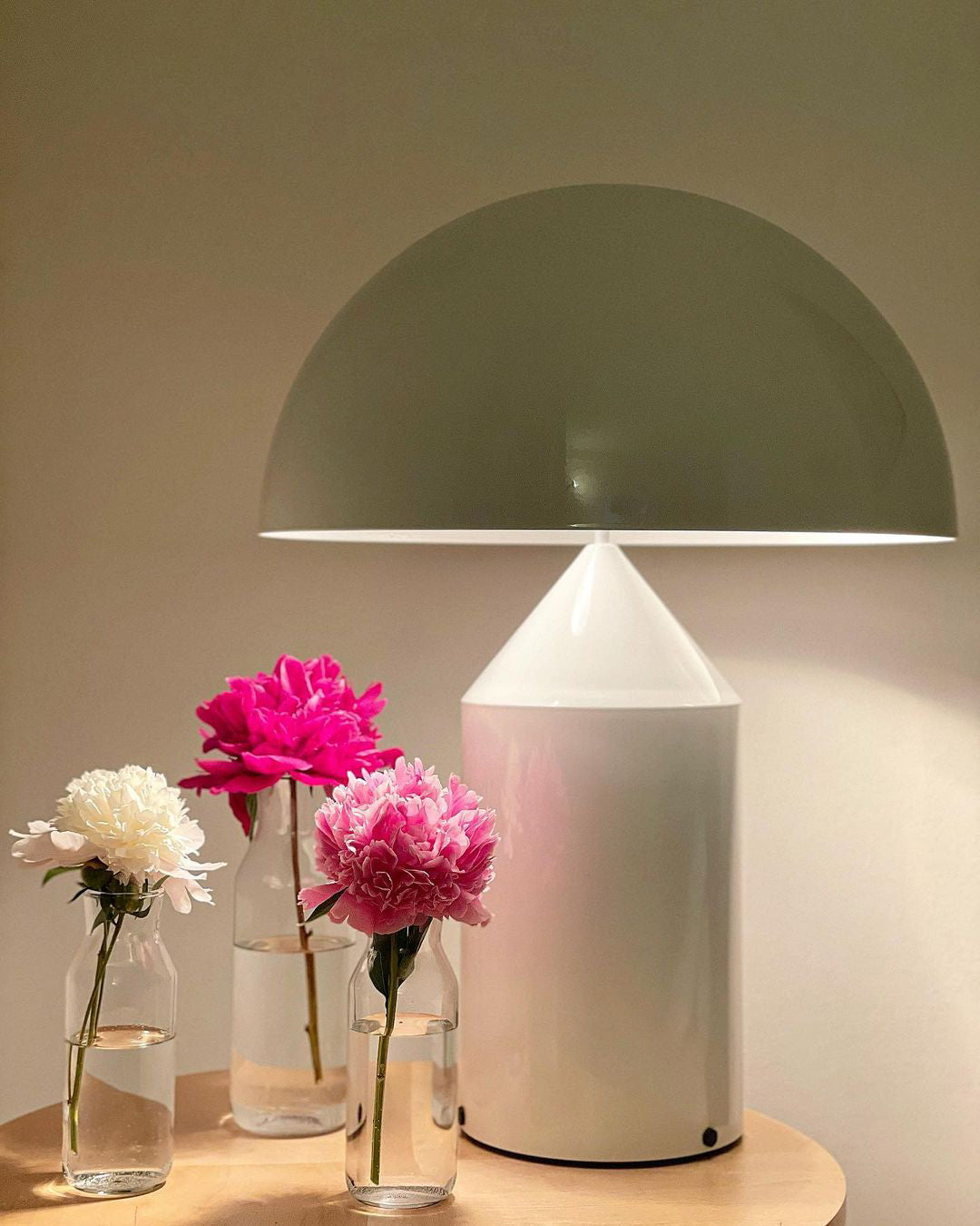 Metis - Geometric Metal Table Lamp