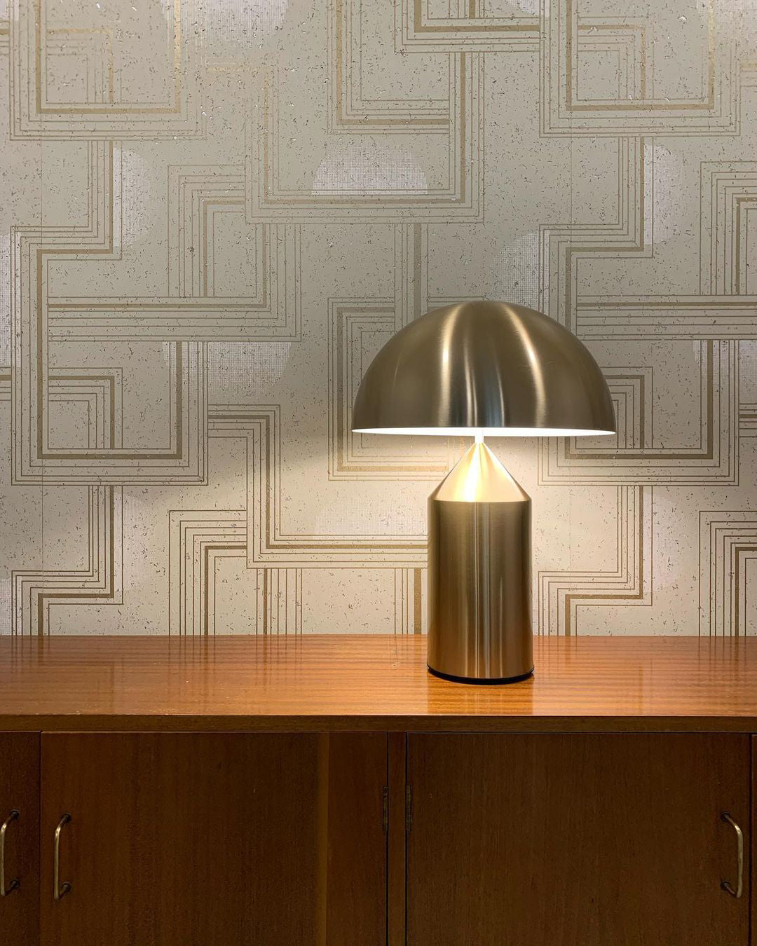 Metis - Geometric Metal Table Lamp