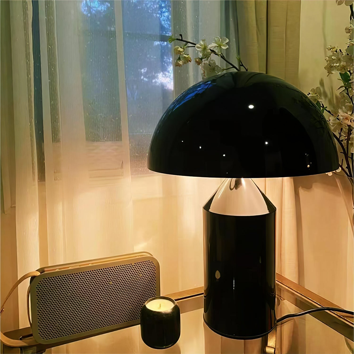 Metis - Geometric Metal Table Lamp