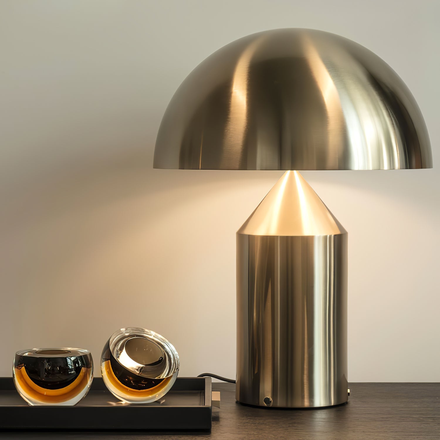 Metis - Geometric Metal Table Lamp