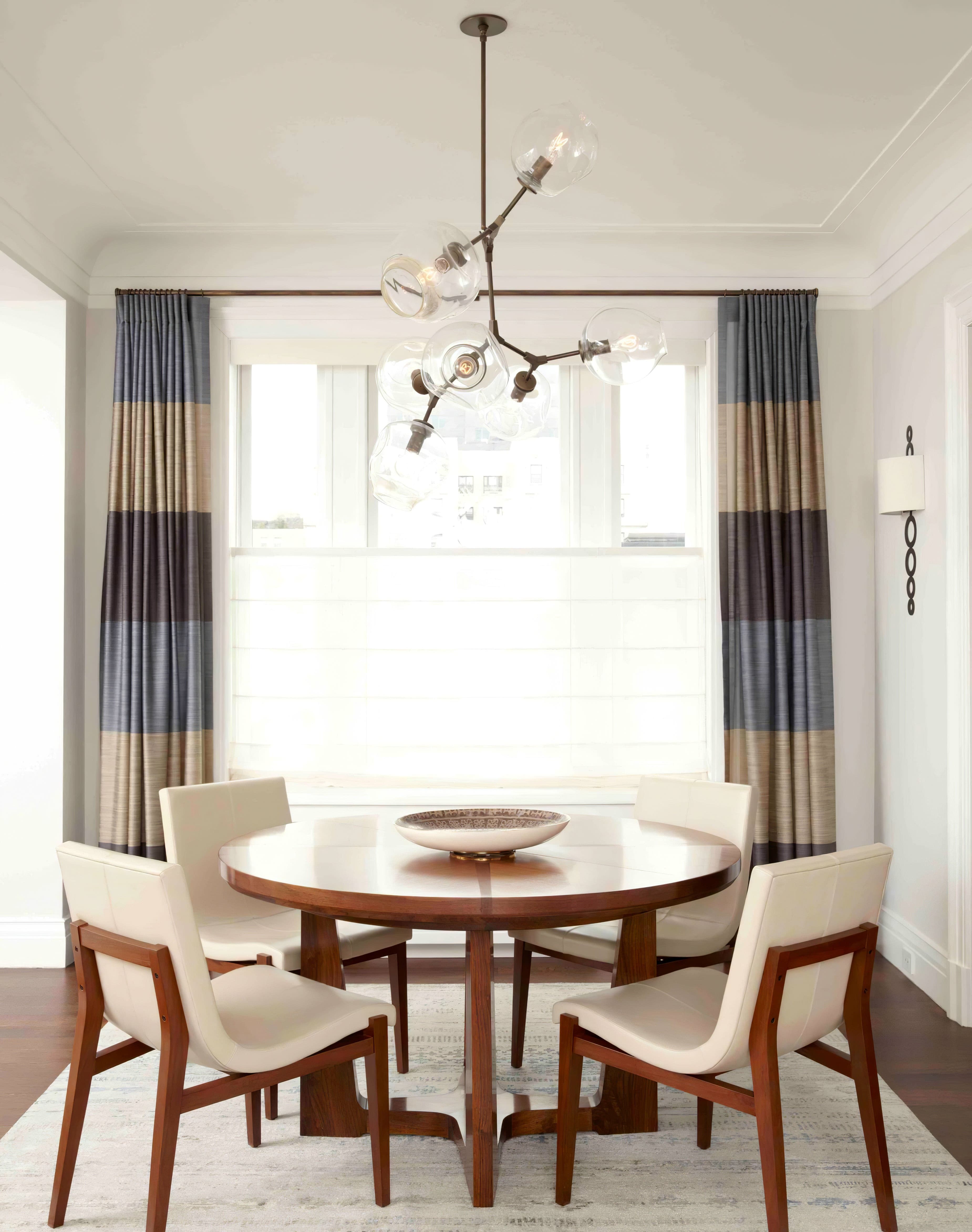 Tillie Vertical Glass Cascade Chandelier – detail 4