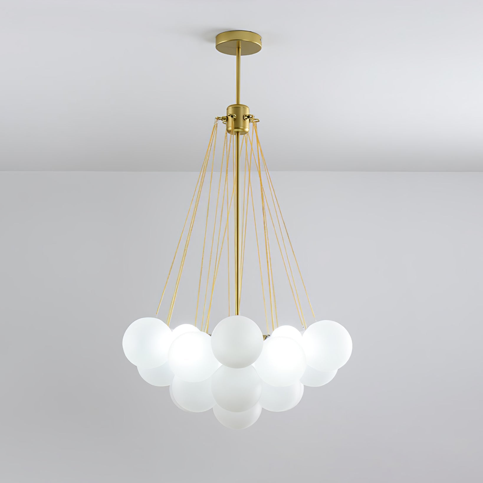 Pontos - Hand-Frosted Glass Bubble Chandelier