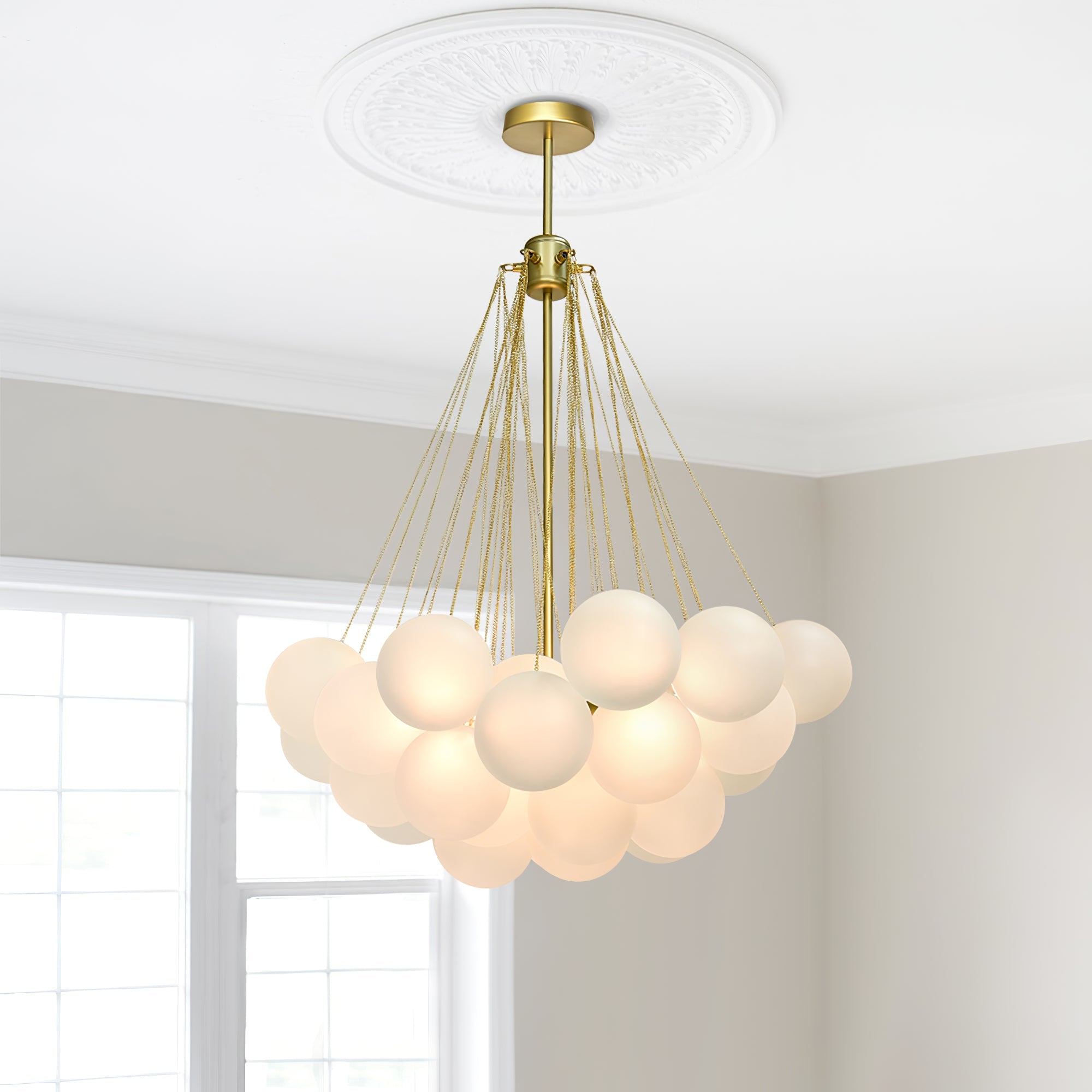 Pontos - Hand-Frosted Glass Bubble Chandelier