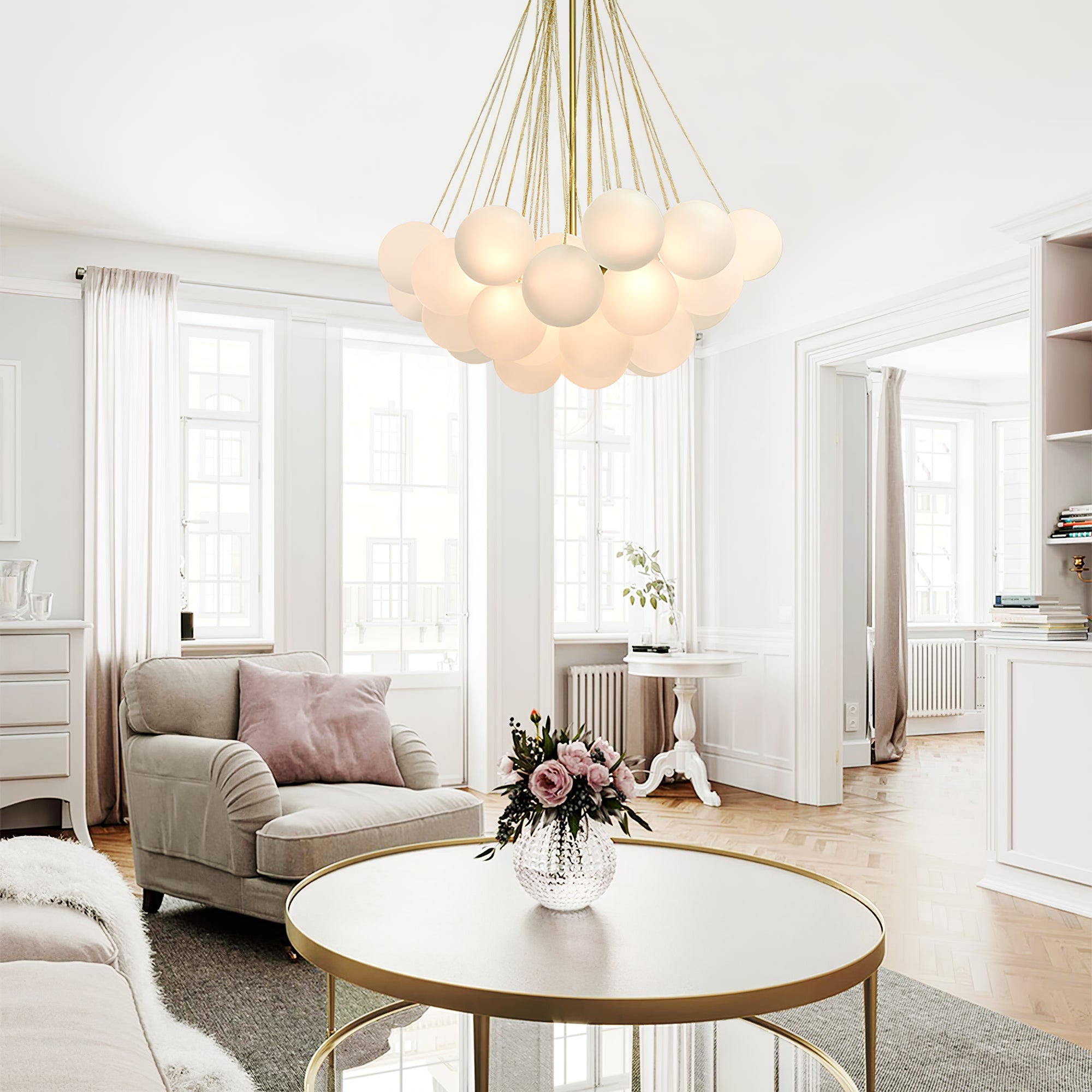 Pontos - Hand-Frosted Glass Bubble Chandelier