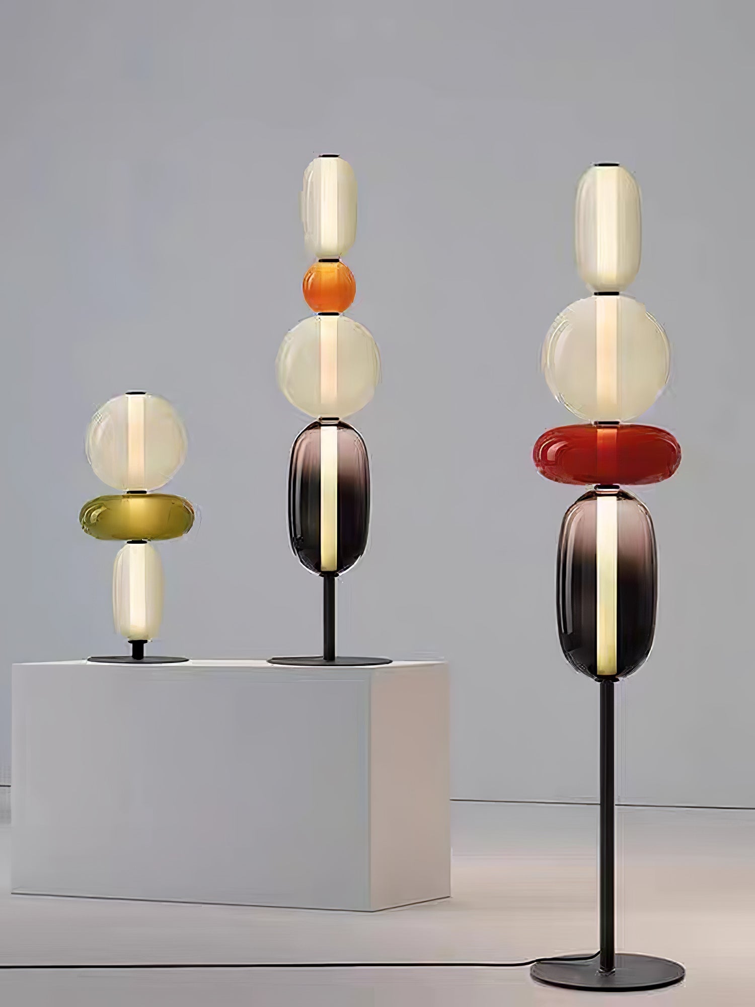 Speio - Hand-Blown Glass LED Floor Lamp