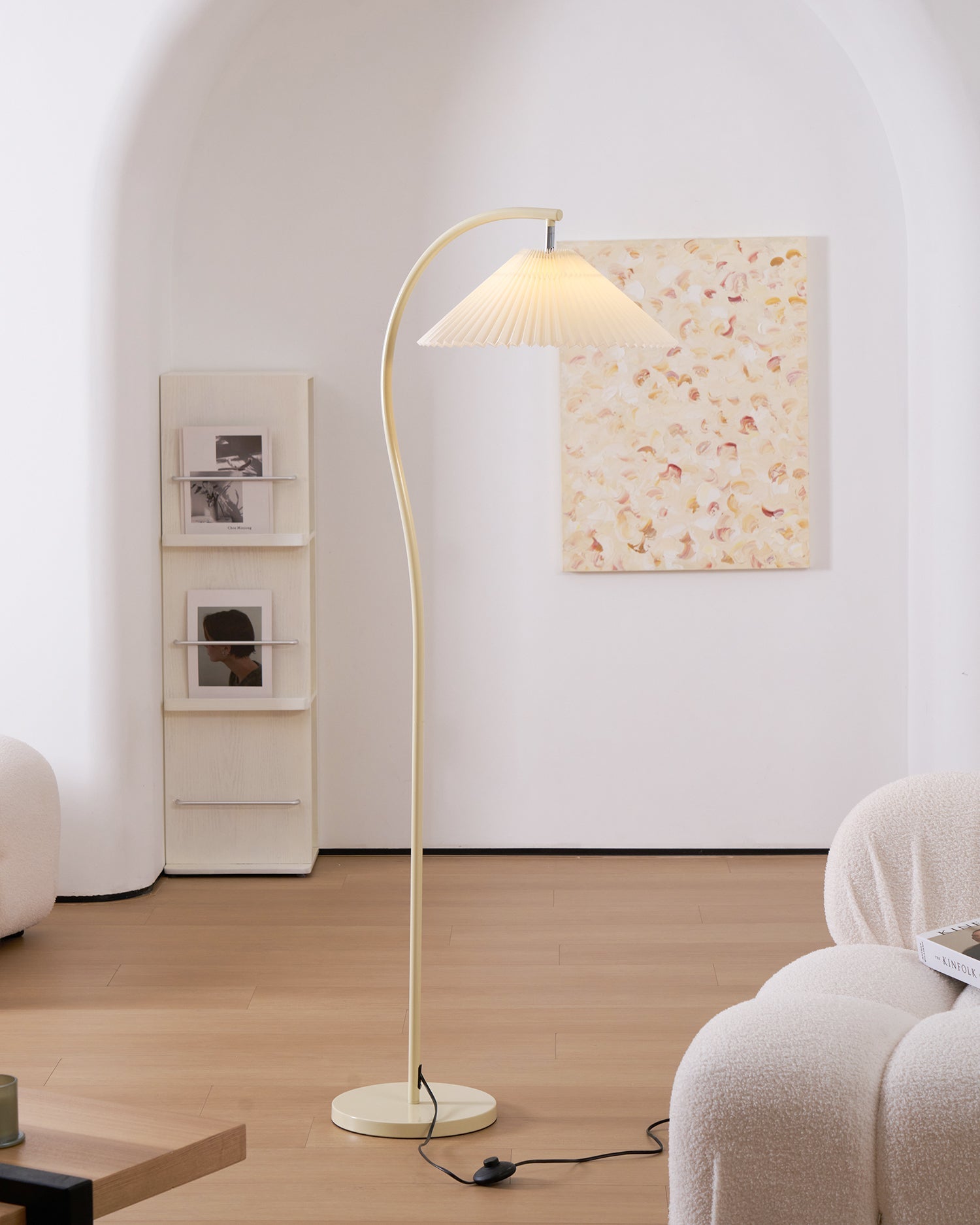 Kleodora - Pleated Linen Floor Lamp