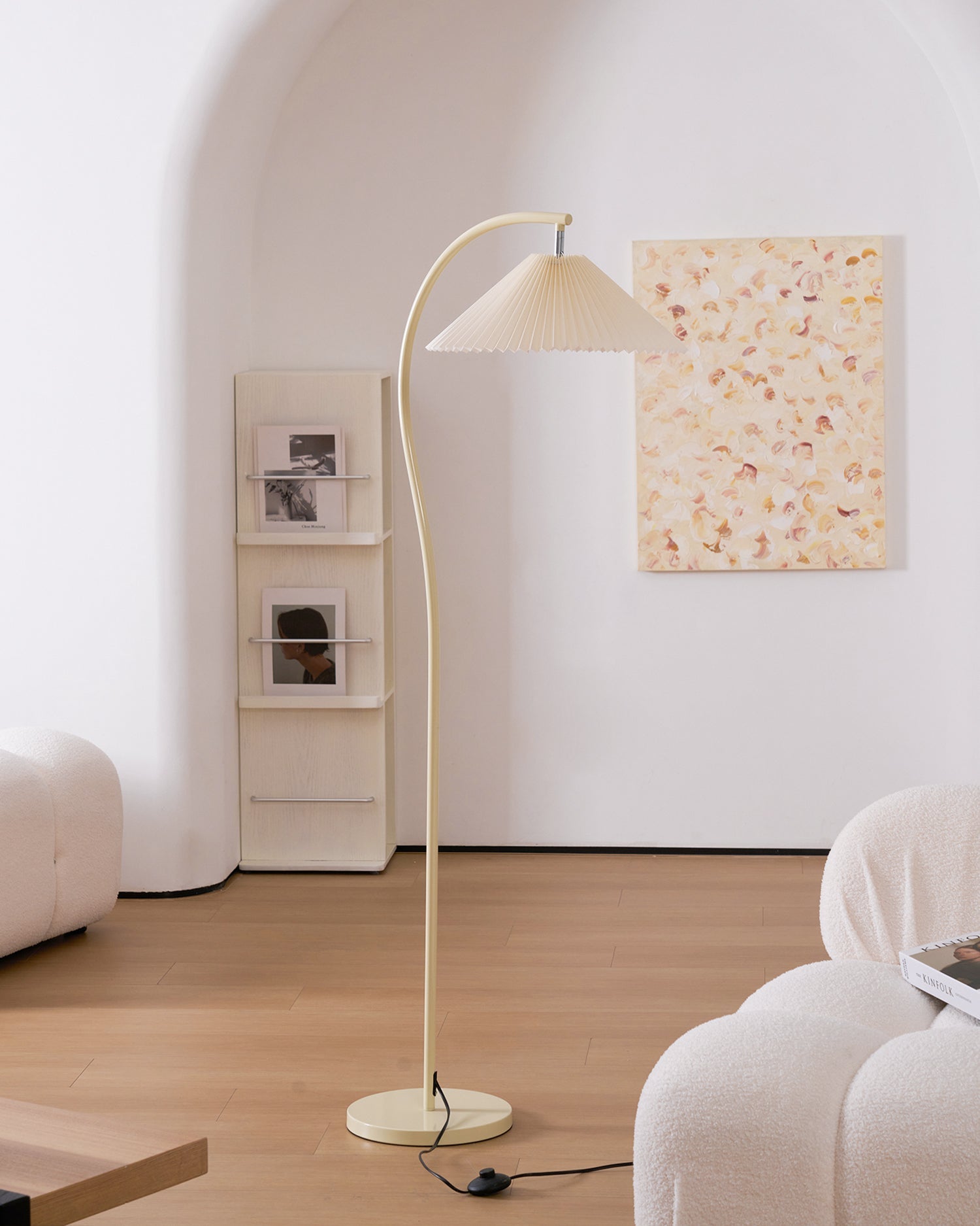 Kleodora - Pleated Linen Floor Lamp