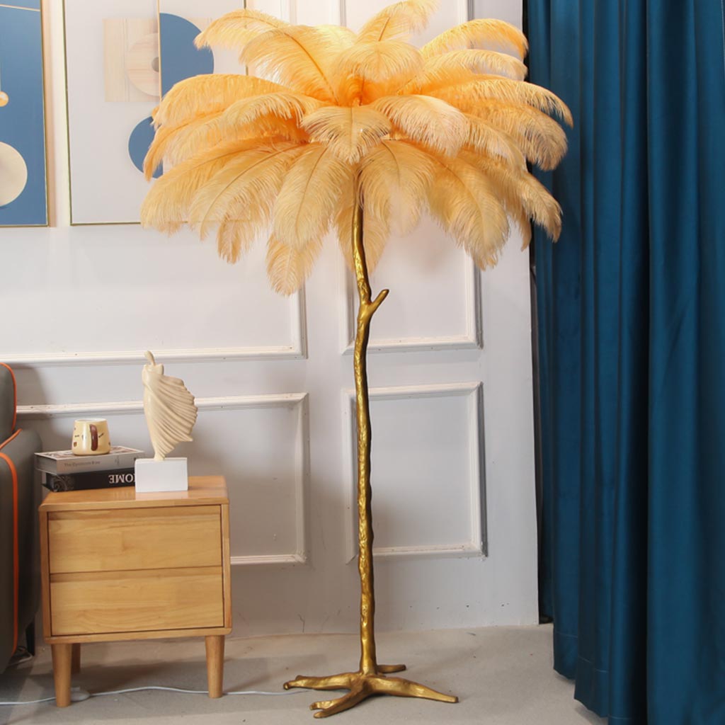 Phoinike - Ostrich Feather Floor Lamp