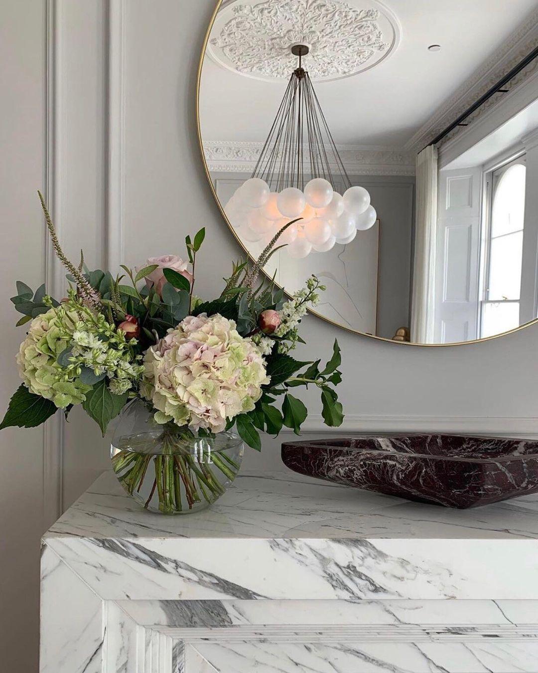 Pontos - Hand-Frosted Glass Bubble Chandelier