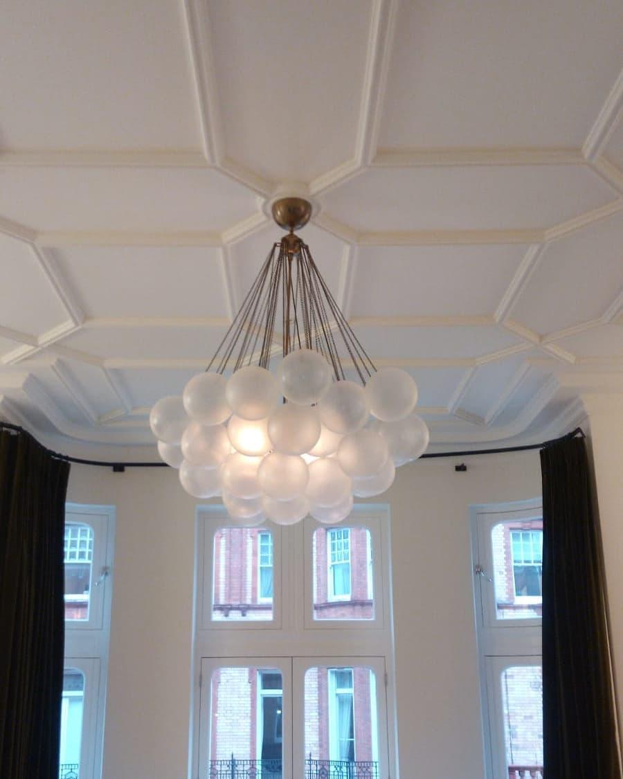 Pontos - Hand-Frosted Glass Bubble Chandelier