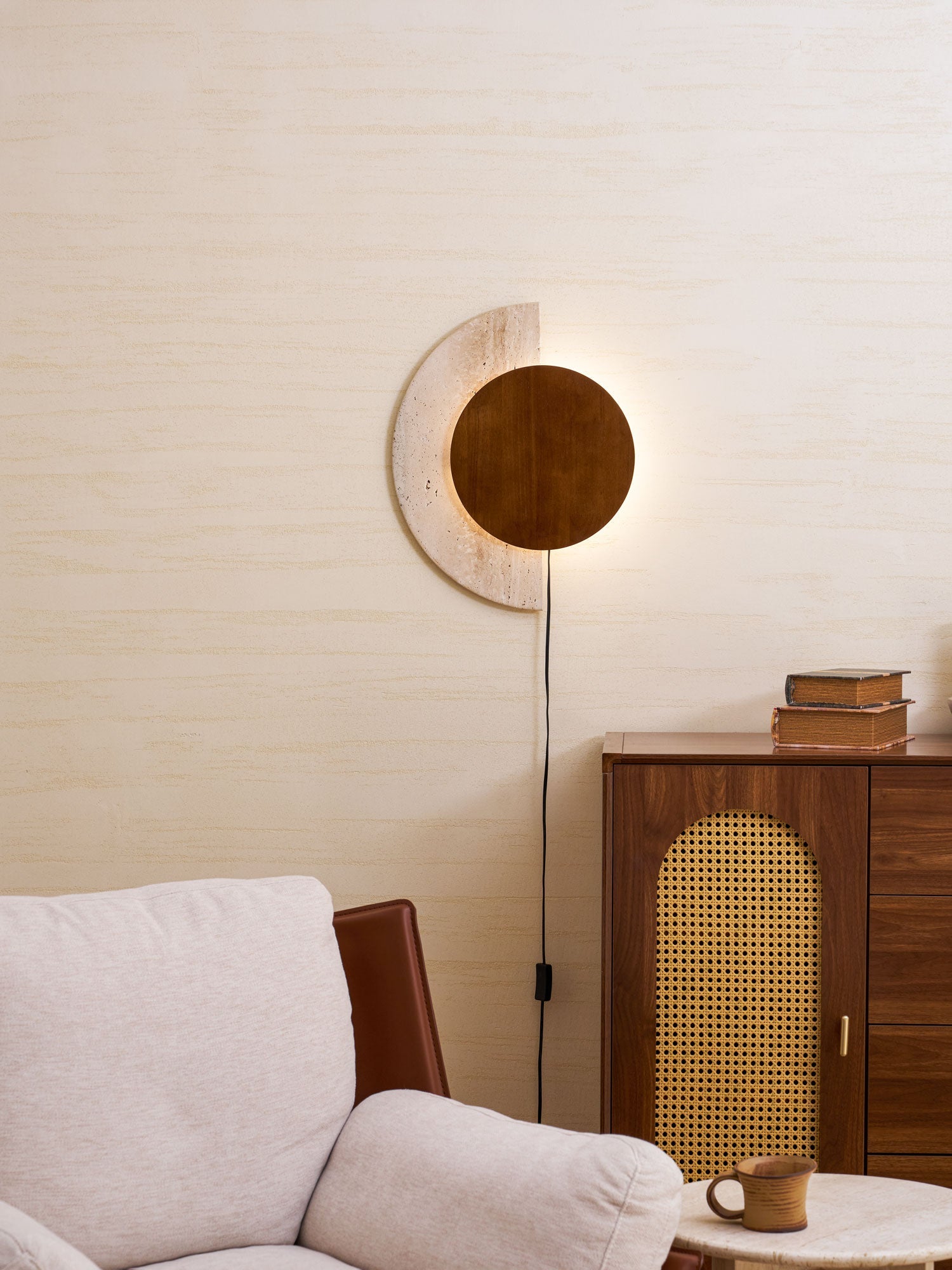 Psamathe - Plug-in Travertine Wall Sconce