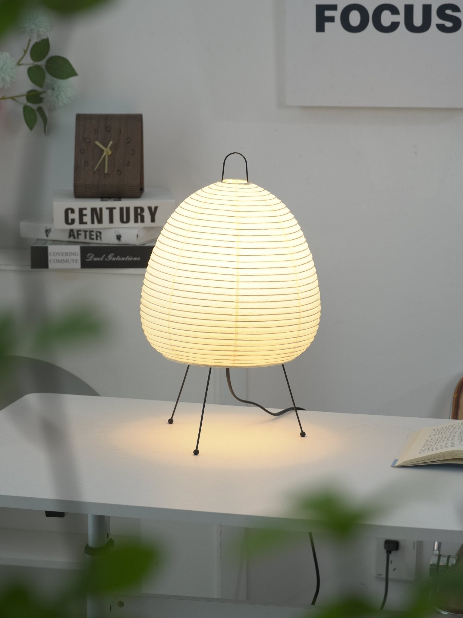 Leuke - Handmade Washi Paper Lantern Table Lamp