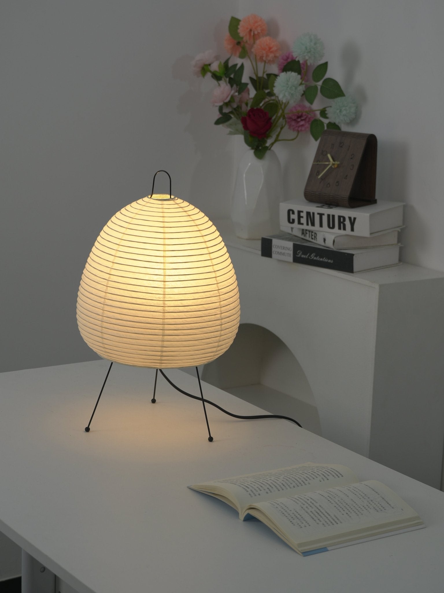 Leuke - Handmade Washi Paper Lantern Table Lamp