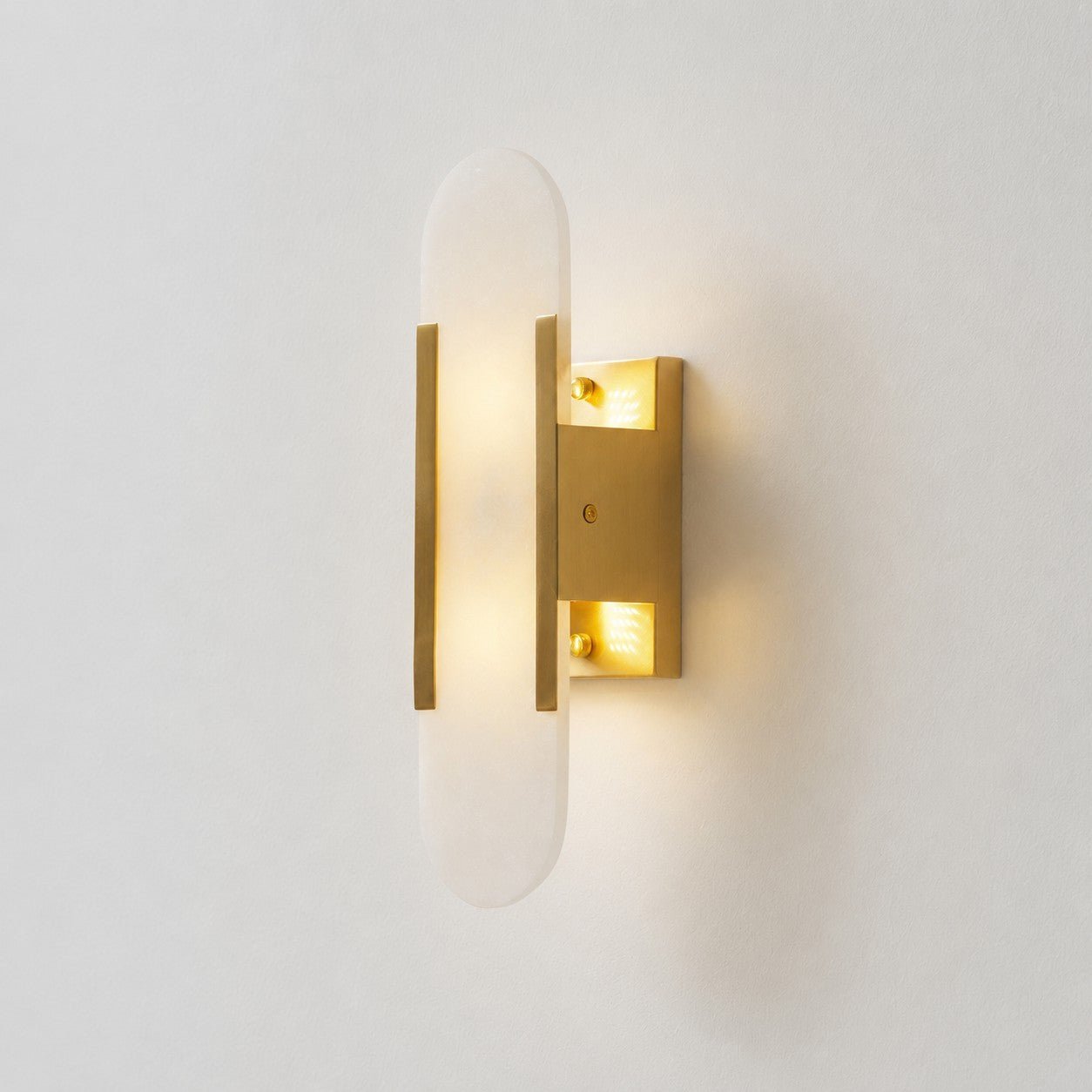 Prymno - Alabaster Wall Sconce