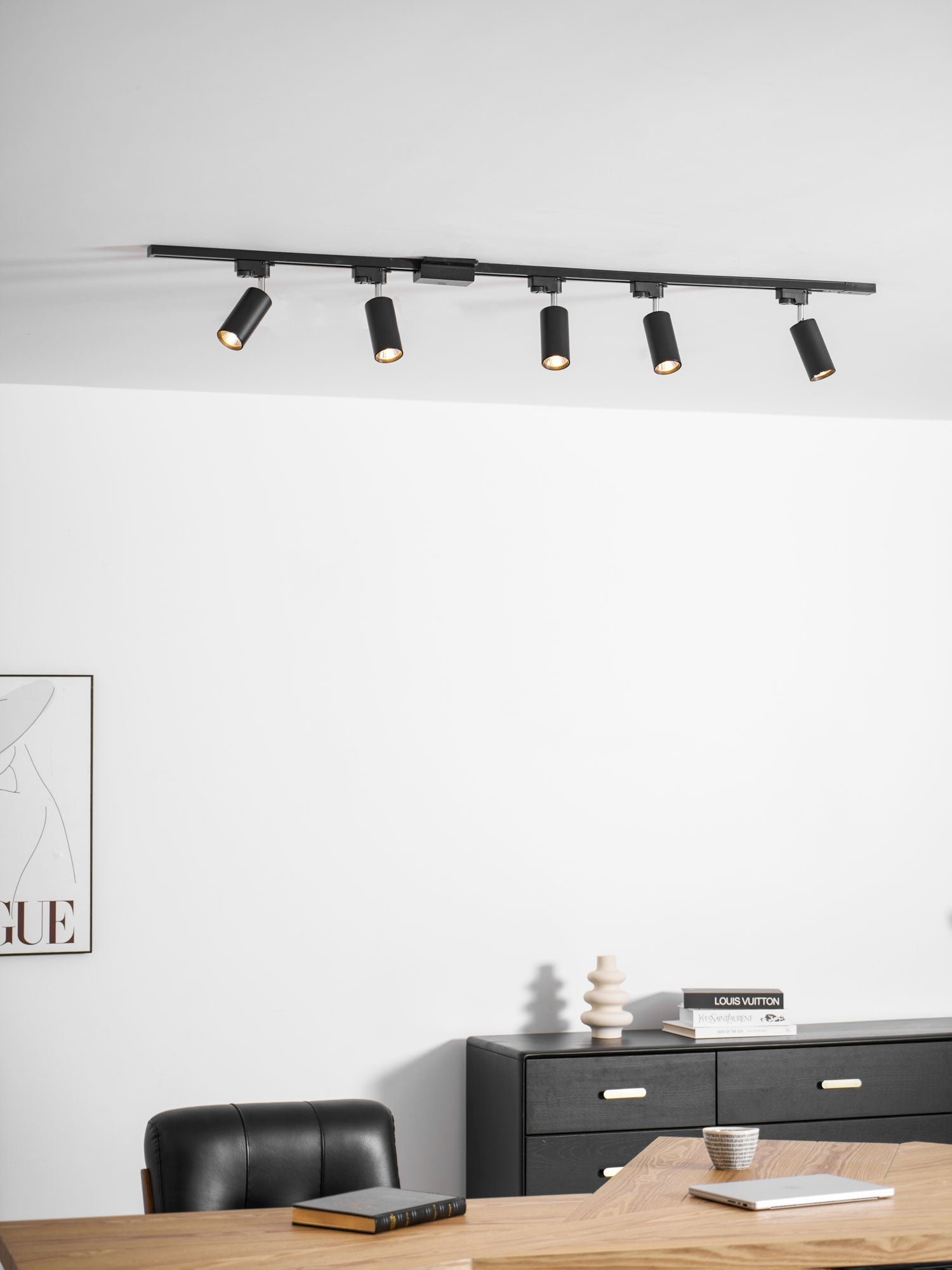 Chrysaor - Gilded Rail Track Light