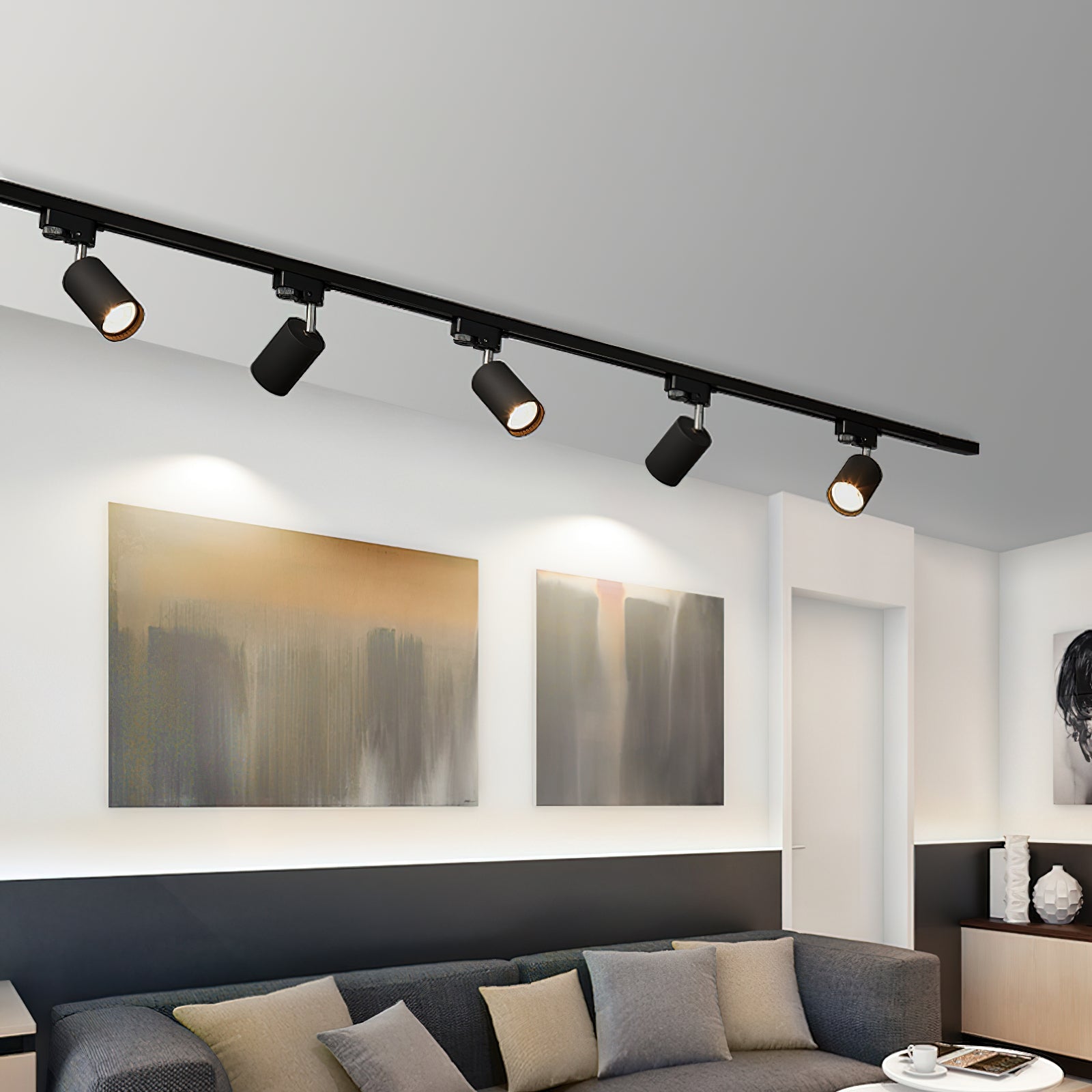 Chrysaor - Gilded Rail Track Light