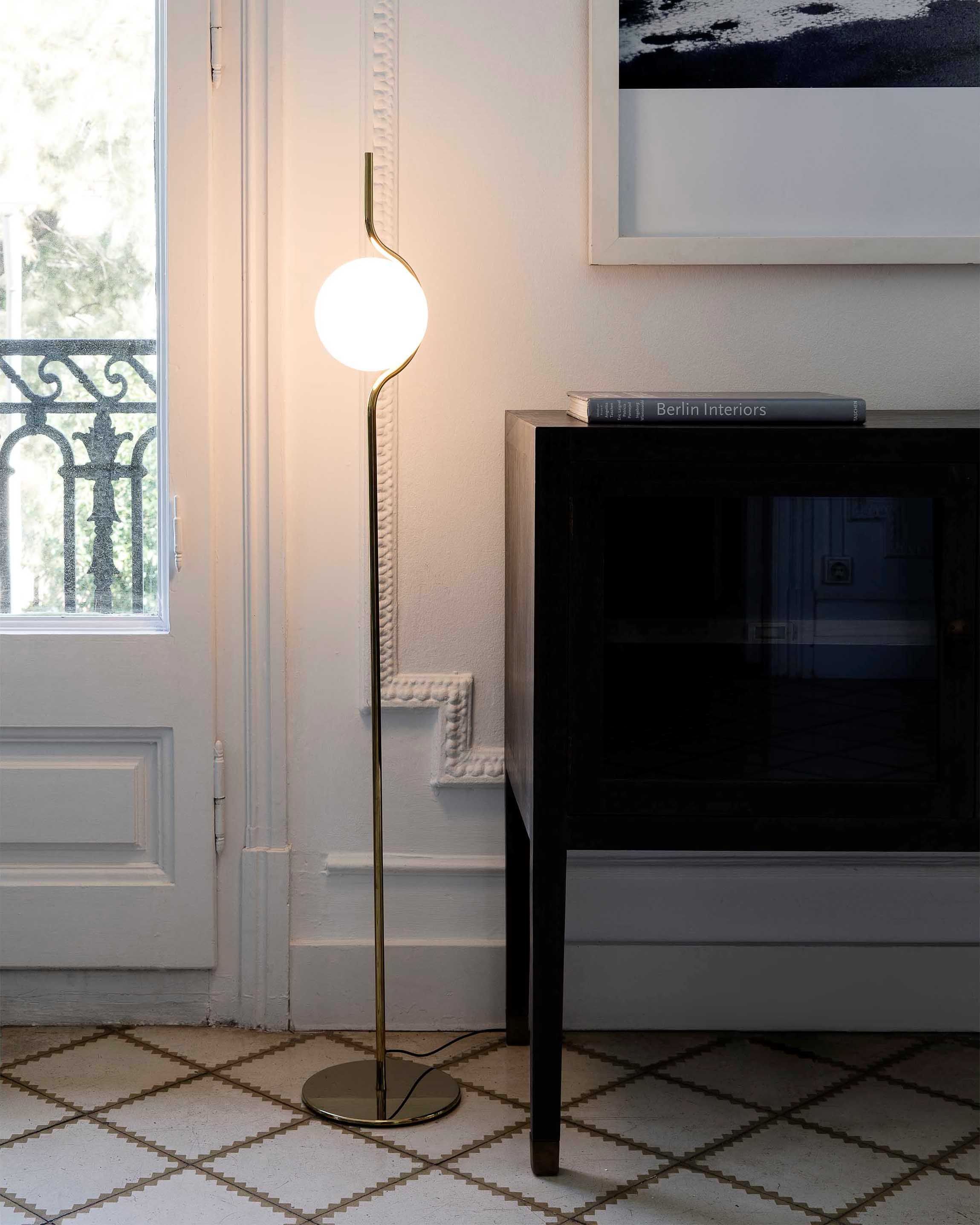 Landon Glass Diffuser Slim Floor Lamp – detail 8