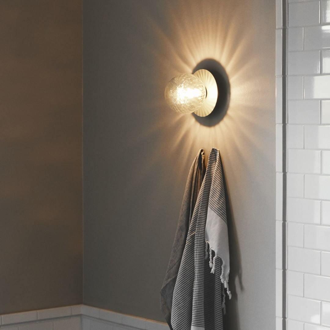 Molpe - Brass and Glass Wall Lamp