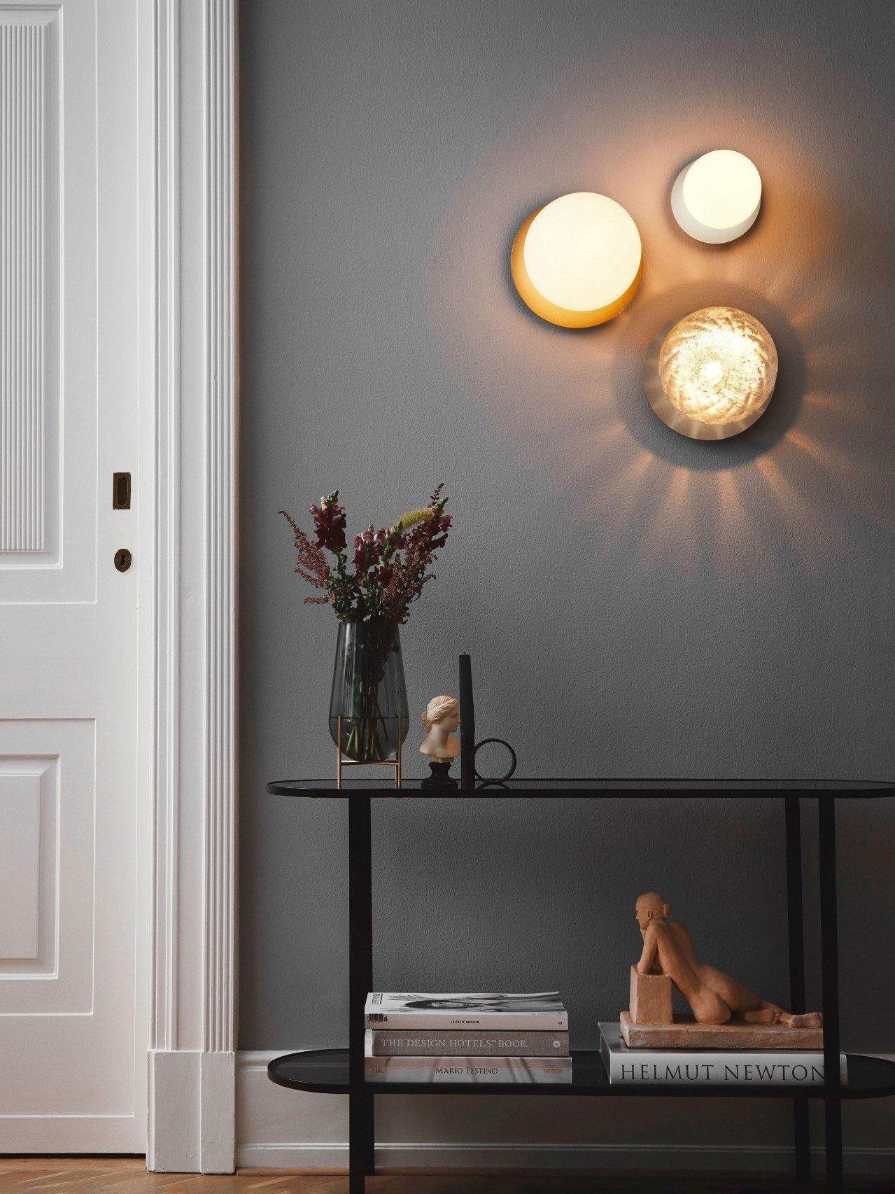 Molpe - Brass and Glass Wall Lamp