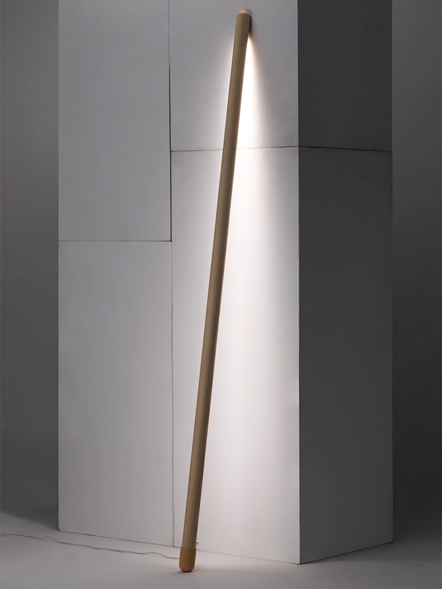 Stilbe - Slim Wood LED Floor Lamp
