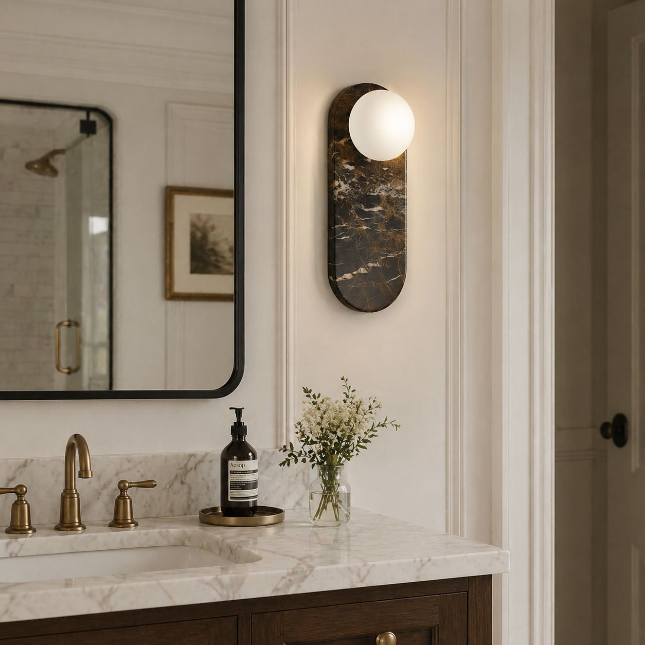 Melanthe - Marble and Glass Wall Lamp