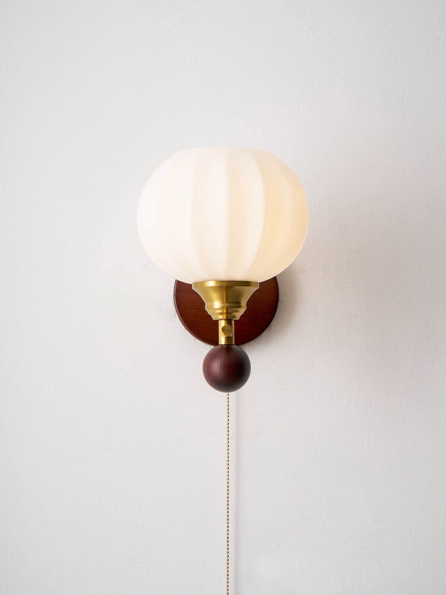 Oreiades - Wood and Frosted Glass Wall Lamp