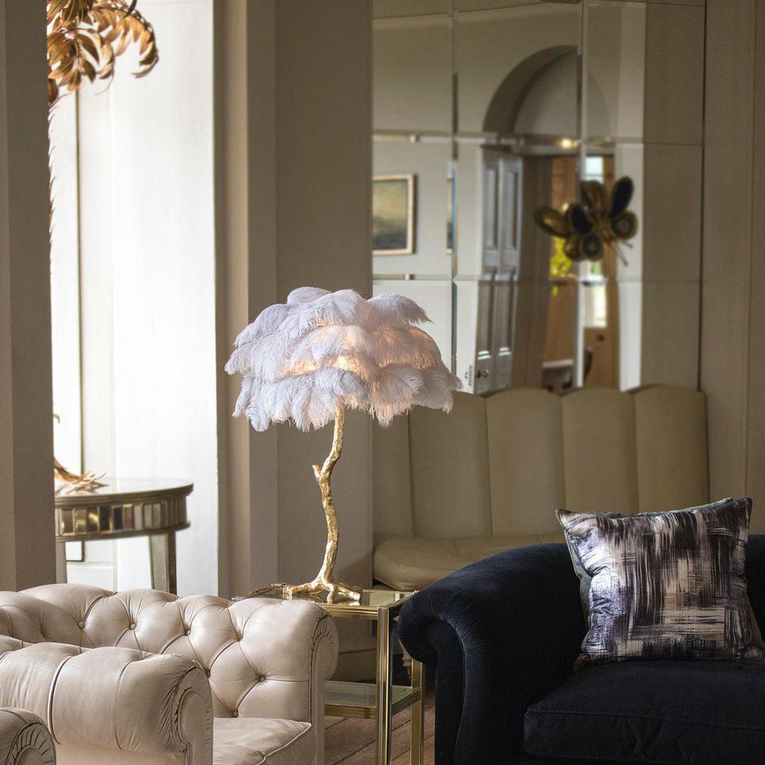 Aedon - Brass Ostrich Feather Table Lamp