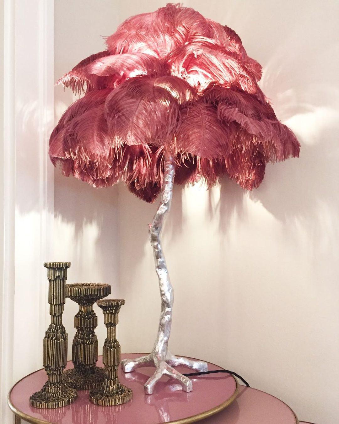 Aedon - Brass Ostrich Feather Table Lamp