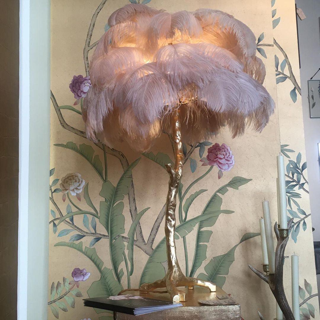 Aedon - Brass Ostrich Feather Table Lamp