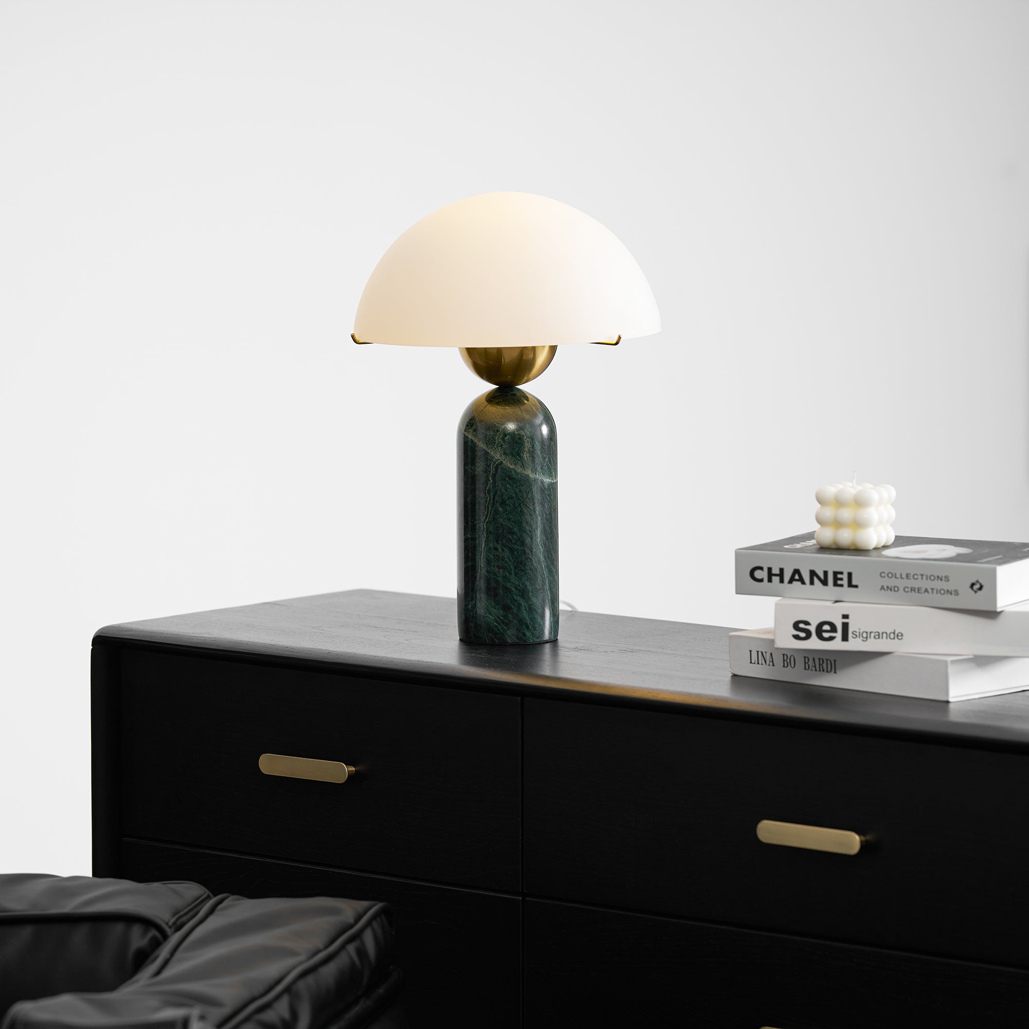 Chrysothemis - Alabaster Globe Table Lamp