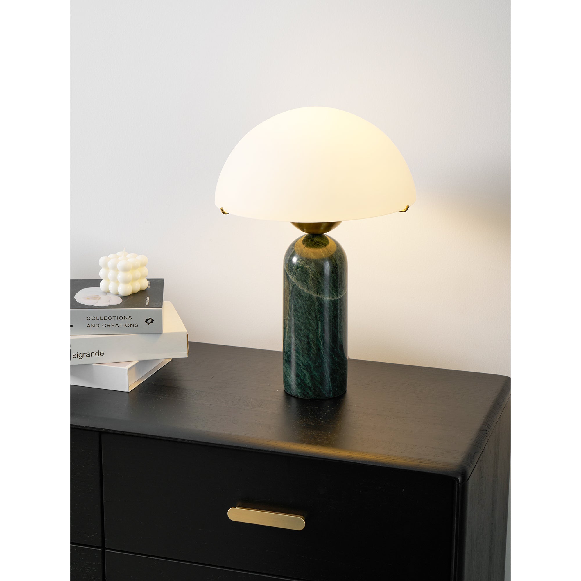 Chrysothemis - Alabaster Globe Table Lamp