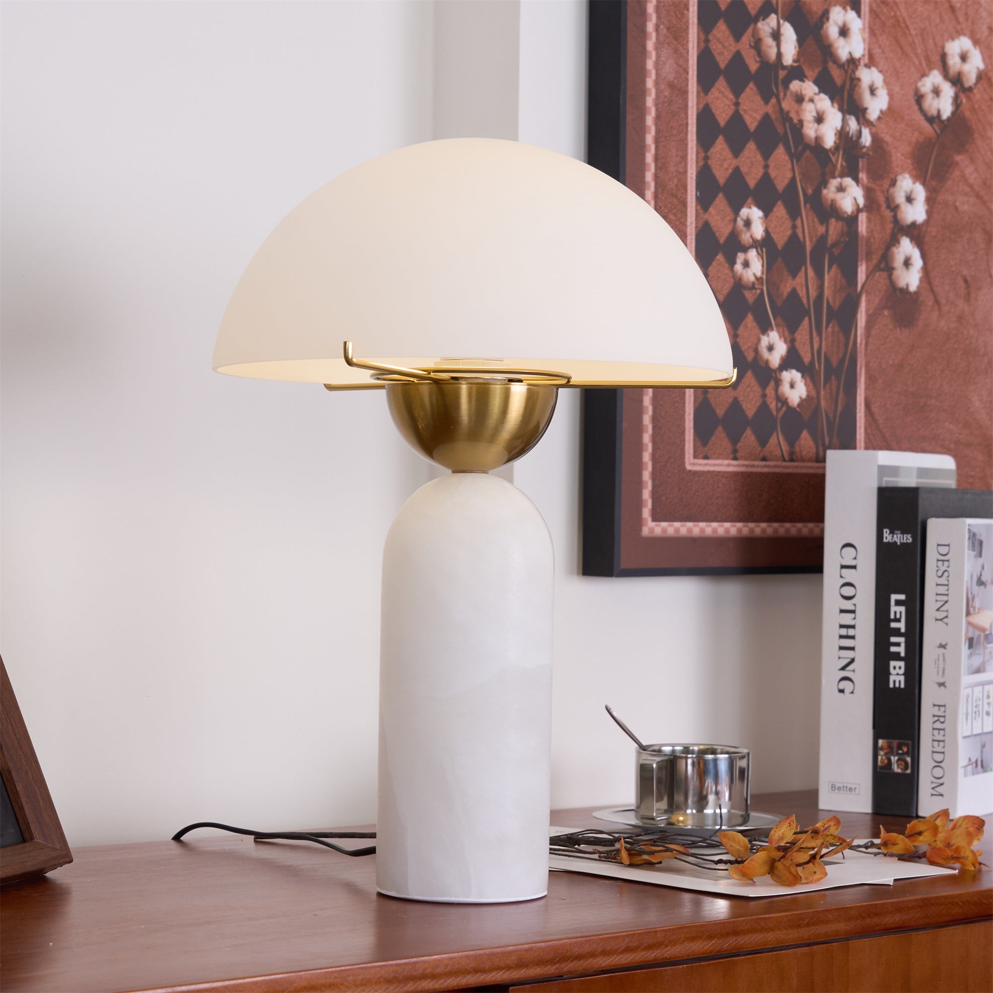 Chrysothemis - Alabaster Globe Table Lamp