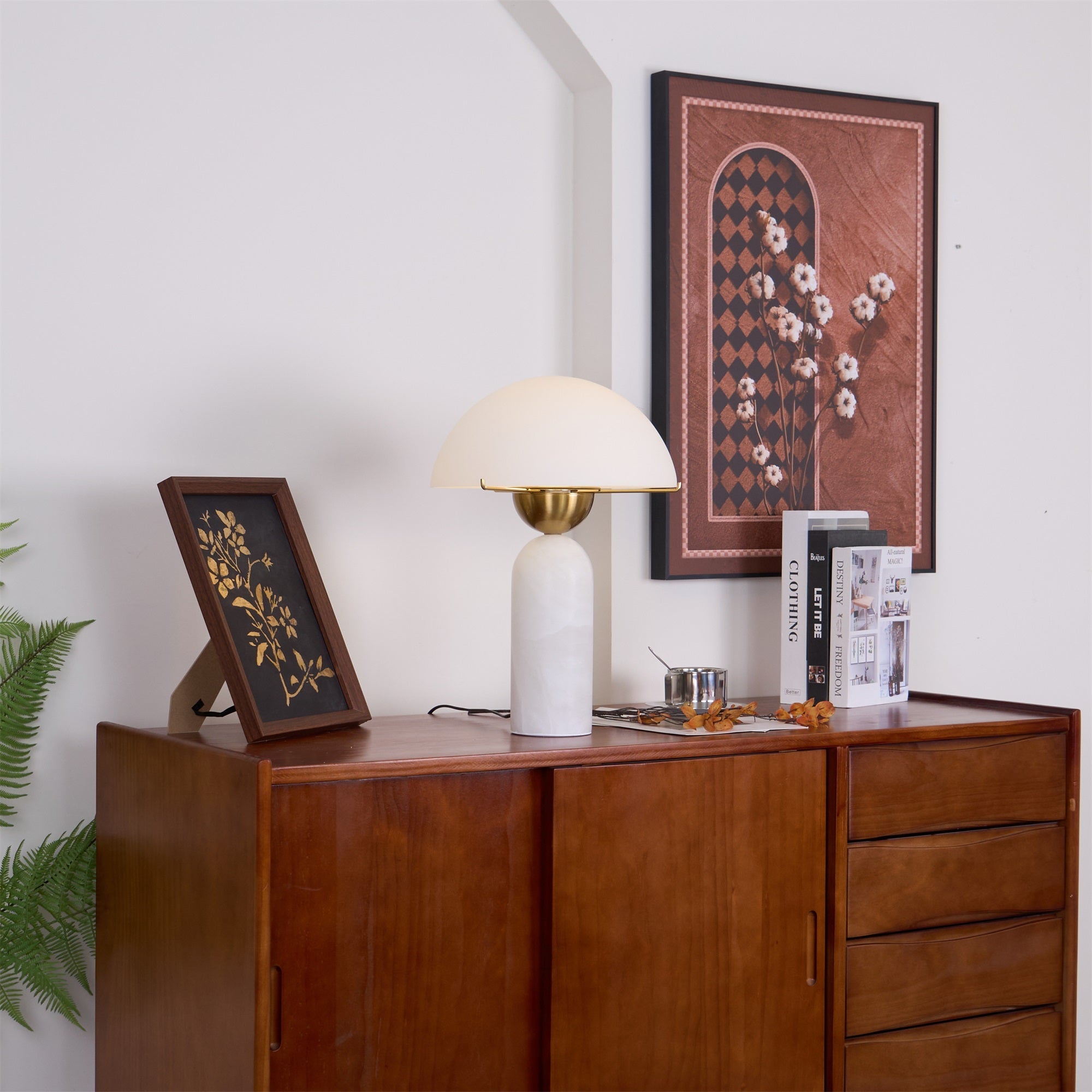 Chrysothemis - Alabaster Globe Table Lamp
