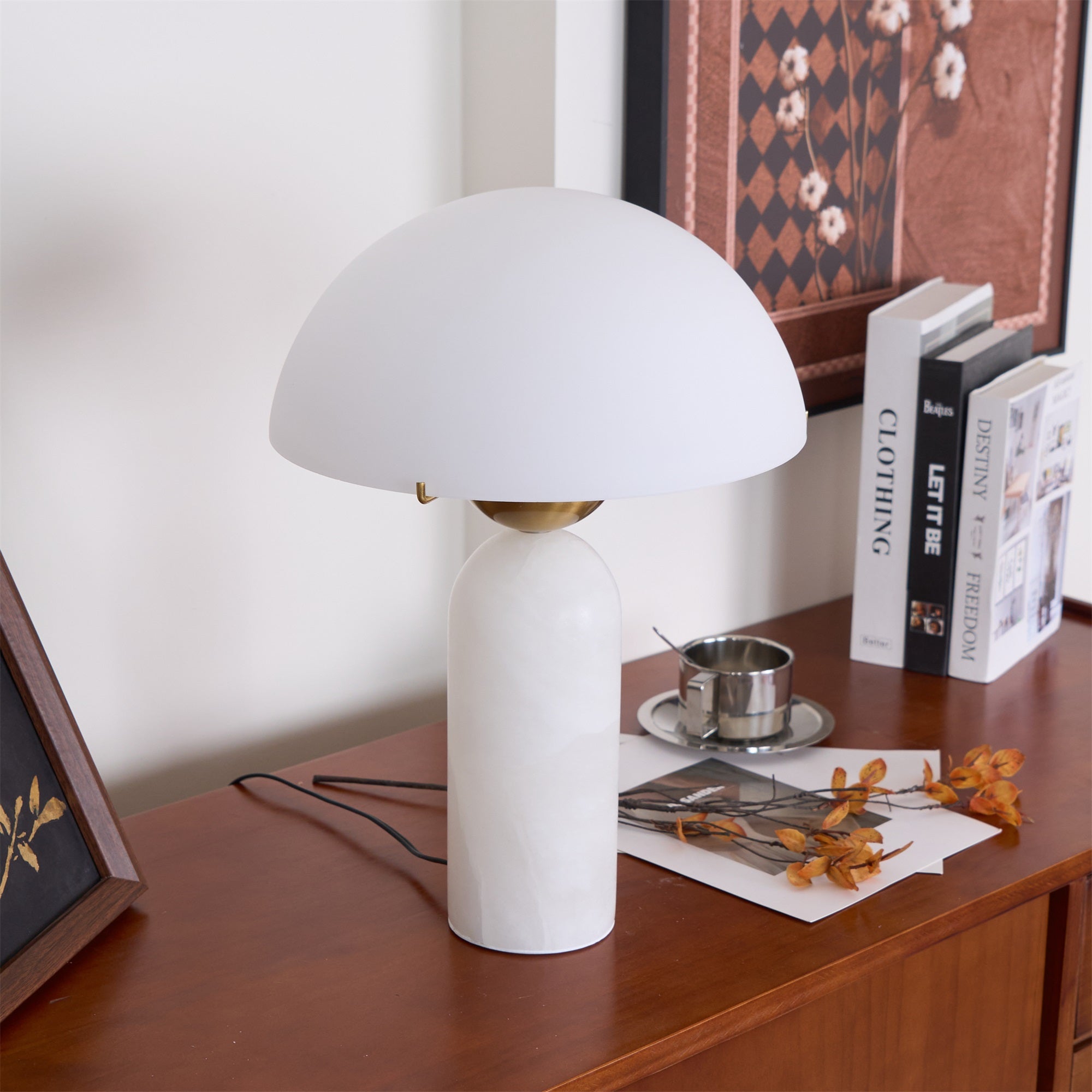 Chrysothemis - Alabaster Globe Table Lamp