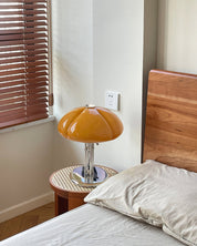 Luther Orange Glass Clover Table Lamp – detail 7