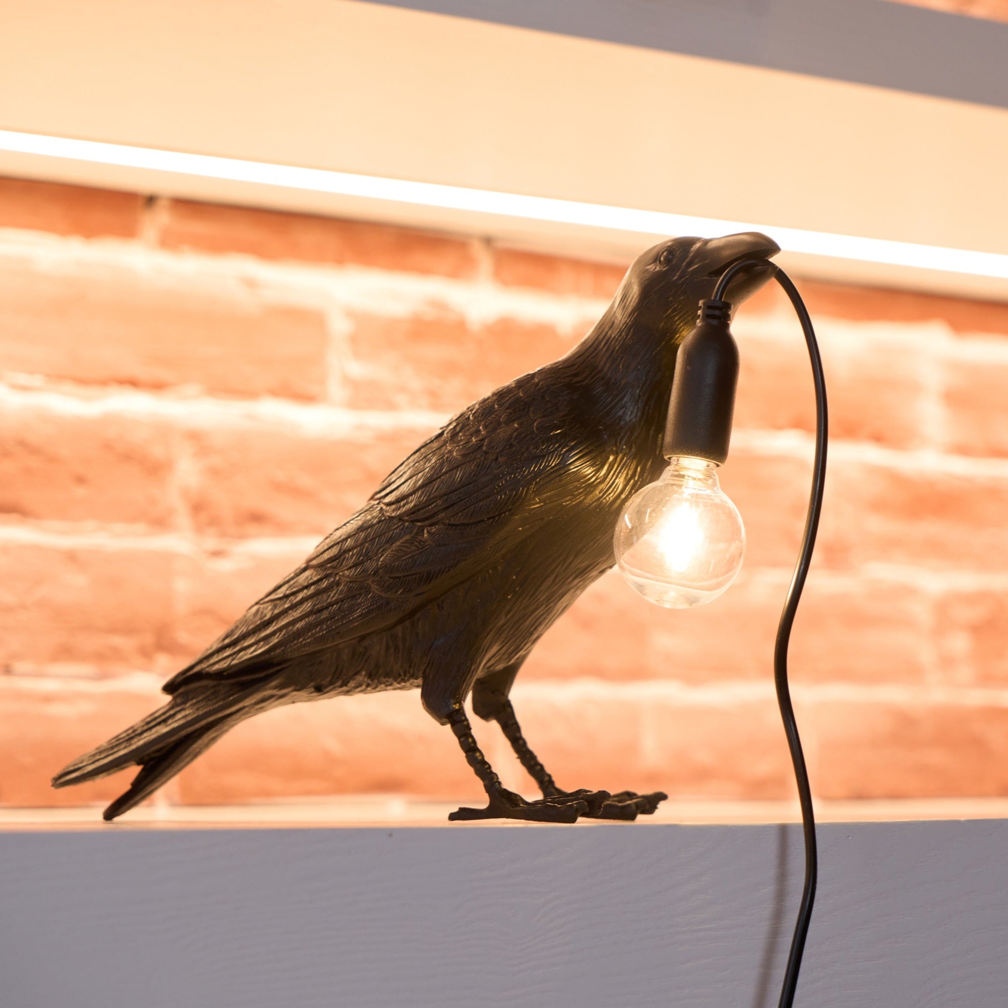 Koronis - Sculptural Resin Raven Table Lamp
