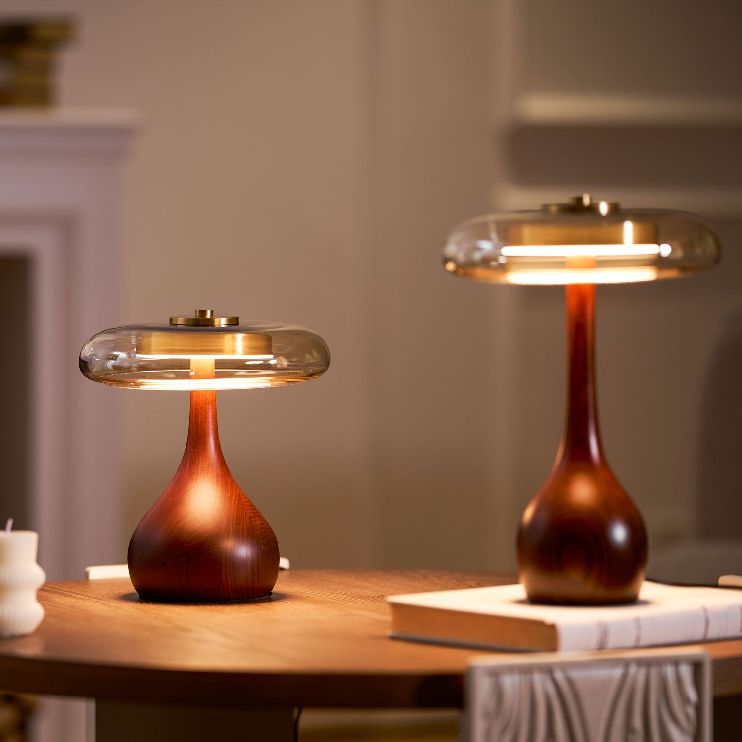 Elektra - Curved Wood and Amber Glass Table Lamp