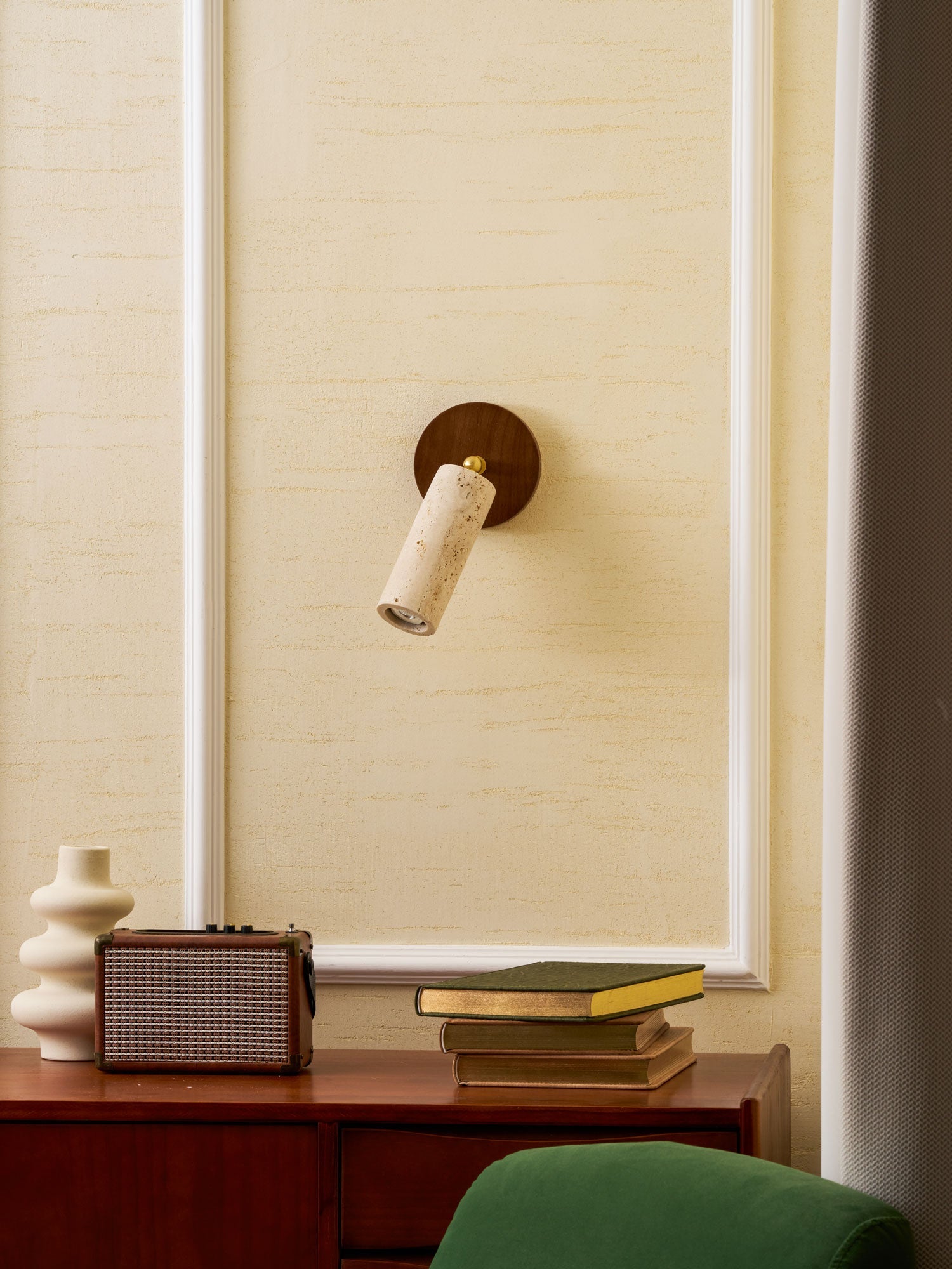 Perseis - Travertine Stone Spotlight