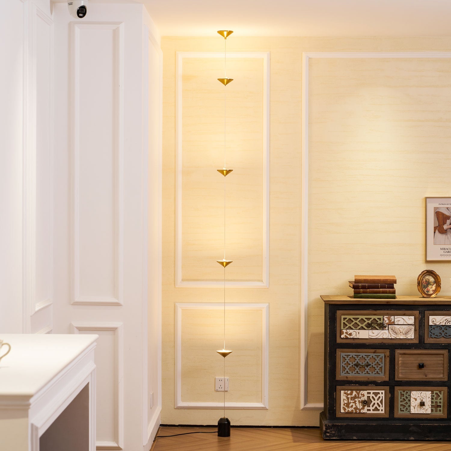 Ouranie - Floor-to-Ceiling Tension Cable Floor Lamp